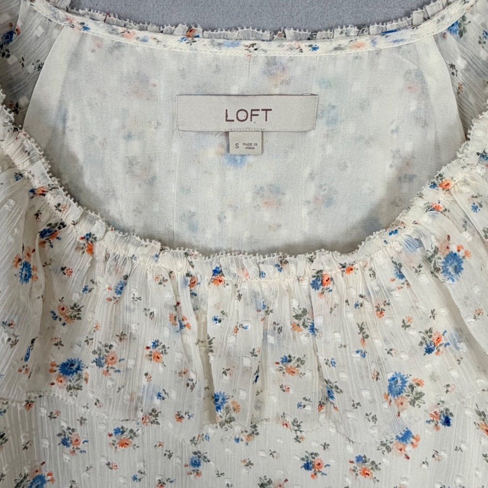 LOFT Floral Ruffle Blouse Womens Small White NWOT Clip Dot Sleeveless Top - Picture 3 of 9